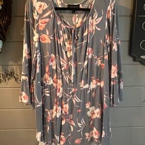 Lane Bryant Gray and Pink Floral Tunic 3/4 Sleeve